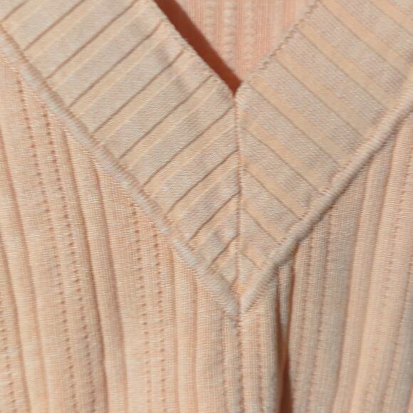 NWT i.e. Woman 2X  Orange Silk Blend V-Neck 3/4 Sleeve Sweater [0011] - Picture 7 of 8